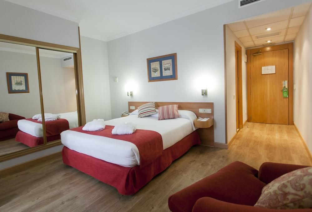 Muralto Madrid Princesa Екстериор снимка