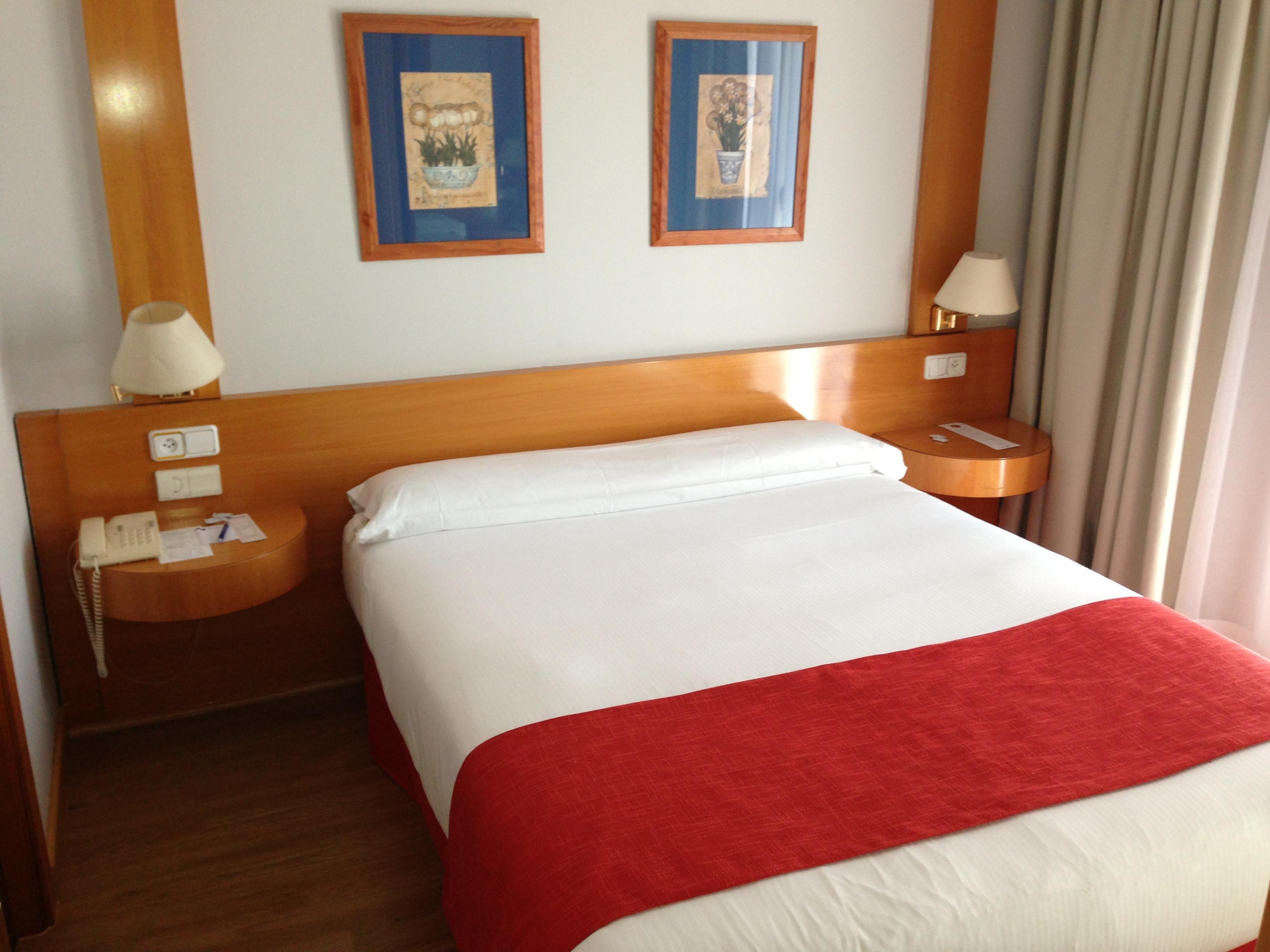 Muralto Madrid Princesa Екстериор снимка
