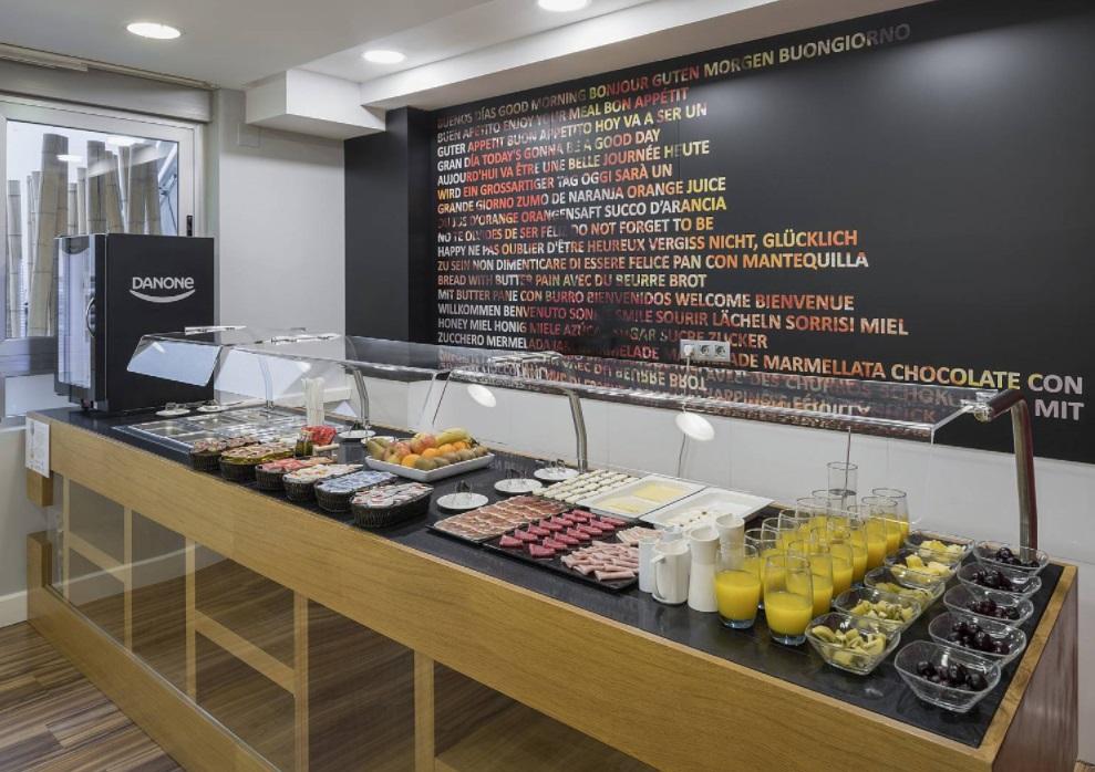 Muralto Madrid Princesa Екстериор снимка