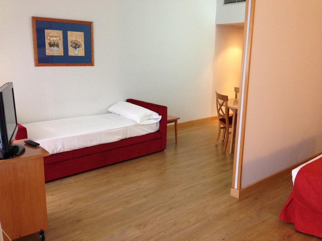 Muralto Madrid Princesa Екстериор снимка