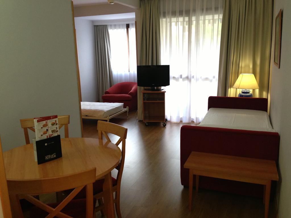 Muralto Madrid Princesa Екстериор снимка