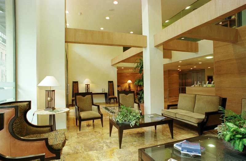 Muralto Madrid Princesa Интериор снимка
